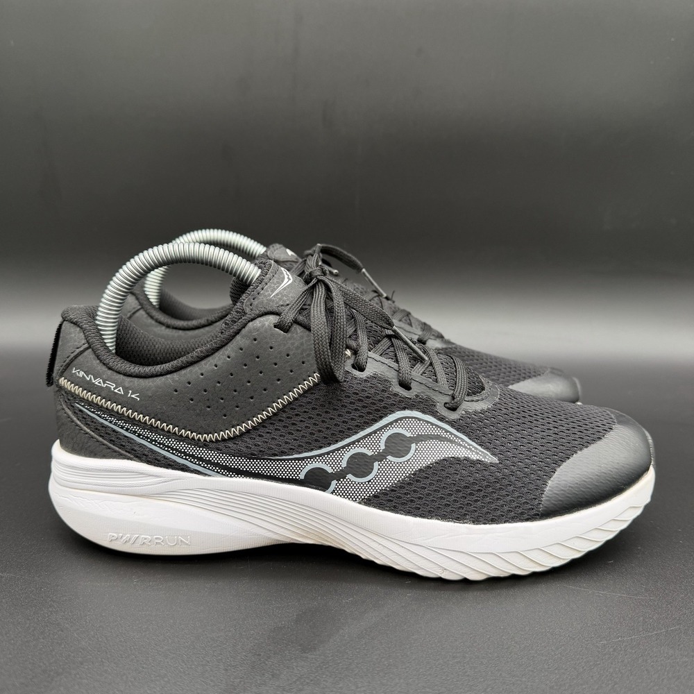 Saucony Kinvara 14 Big Kids Size 7 Black Gray Running Shoes SK267272